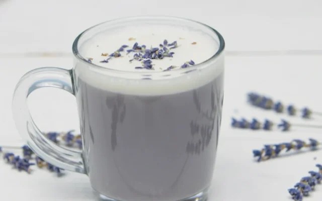 Lavender Chamomile Latte For Sleep: 5 Best Recipes for a Transformative Night